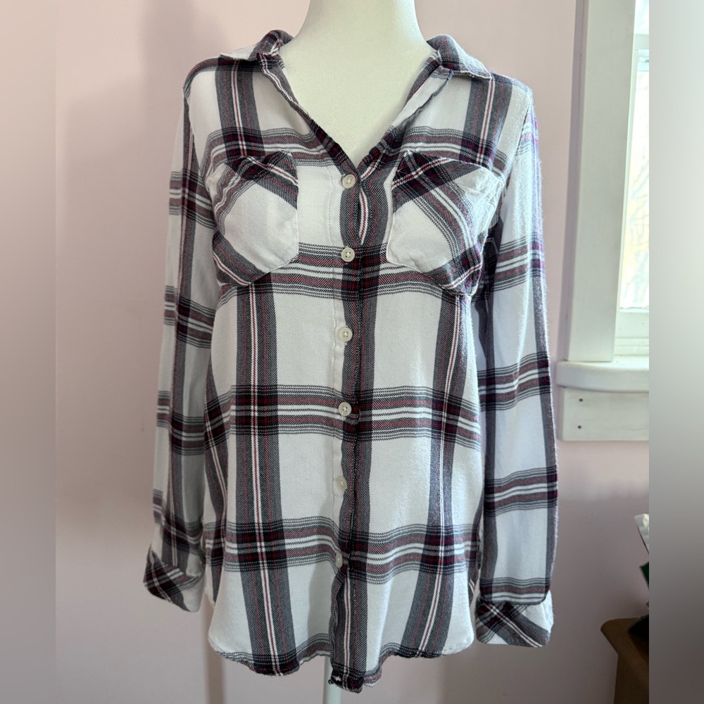 Soft Plaid Button-Up Shirt
